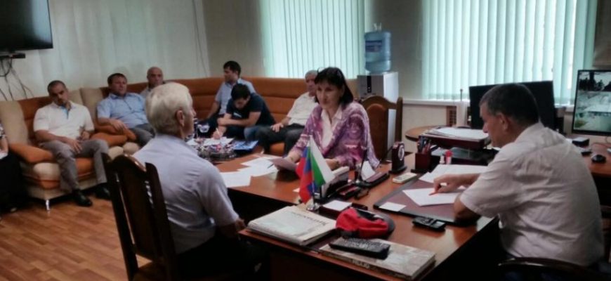 Администрация Кизилюртовского района провела выездное совещание в Султанянгиюрте