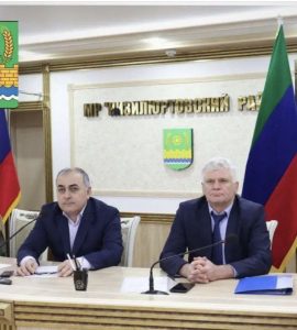 Организацию проведения летней оздоровительной кампании обсудили в администрации Кизилюртовского района под руководством Ларисы Калмыковой